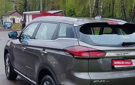 Geely Atlas, 2024 год, 2 700 000 рублей, 5 фотография