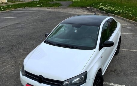 Volkswagen Polo VI (EU Market), 2013 год, 990 000 рублей, 3 фотография