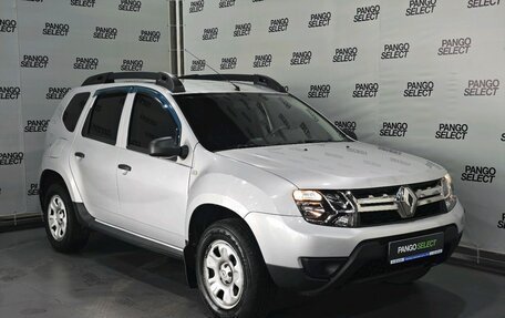 Renault Duster I рестайлинг, 2017 год, 1 560 000 рублей, 3 фотография