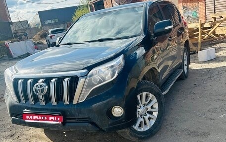 Toyota Land Cruiser Prado 150 рестайлинг 2, 2014 год, 3 500 000 рублей, 2 фотография