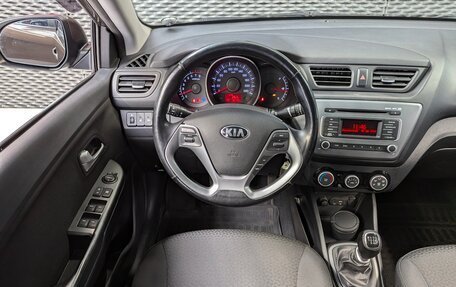 KIA Rio III рестайлинг, 2015 год, 1 100 000 рублей, 15 фотография