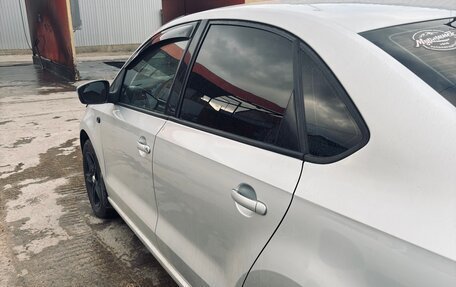 Volkswagen Polo VI (EU Market), 2012 год, 950 000 рублей, 3 фотография