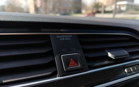 Volkswagen Tiguan II, 2017 год, 2 399 000 рублей, 16 фотография