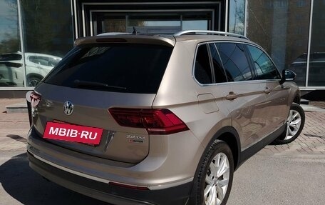 Volkswagen Tiguan II, 2017 год, 2 399 000 рублей, 7 фотография