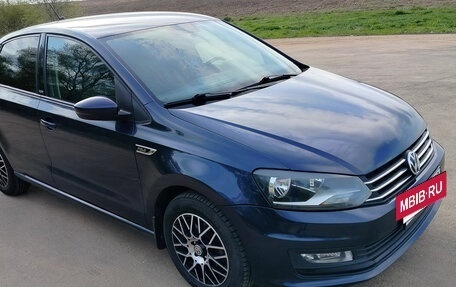 Volkswagen Polo VI (EU Market), 2017 год, 1 220 000 рублей, 3 фотография
