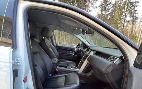 Land Rover Discovery Sport I рестайлинг, 2019 год, 3 050 000 рублей, 8 фотография