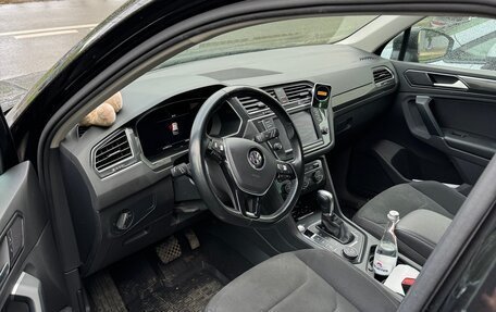 Volkswagen Tiguan II, 2017 год, 2 150 000 рублей, 4 фотография