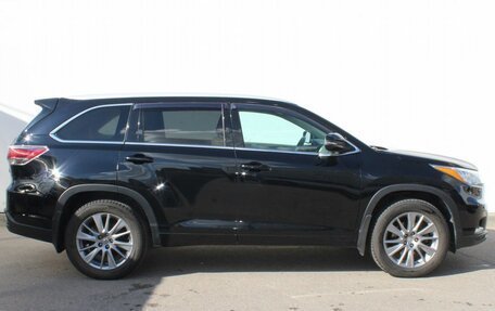 Toyota Highlander III, 2014 год, 2 750 000 рублей, 4 фотография