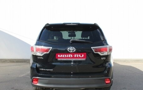 Toyota Highlander III, 2014 год, 2 750 000 рублей, 6 фотография