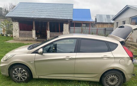 Hyundai Solaris II рестайлинг, 2014 год, 650 000 рублей, 6 фотография
