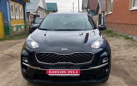 KIA Sportage IV рестайлинг, 2019 год, 2 450 000 рублей, 2 фотография