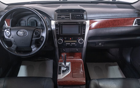 Toyota Camry, 2013 год, 1 799 000 рублей, 9 фотография
