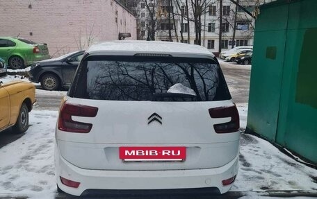 Citroen C4 Picasso II рестайлинг, 2017 год, 1 000 000 рублей, 3 фотография