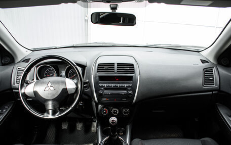 Mitsubishi ASX I рестайлинг, 2011 год, 1 150 000 рублей, 10 фотография