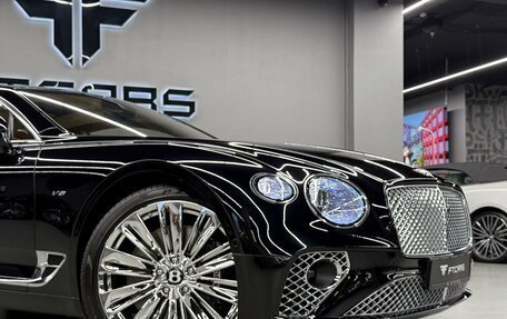 Bentley Continental GT III, 2022 год, 26 500 000 рублей, 5 фотография