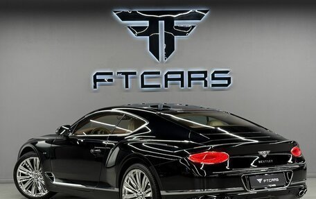 Bentley Continental GT III, 2022 год, 26 500 000 рублей, 2 фотография