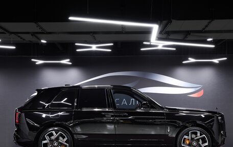 Rolls-Royce Cullinan, 2025 год, 98 000 000 рублей, 7 фотография