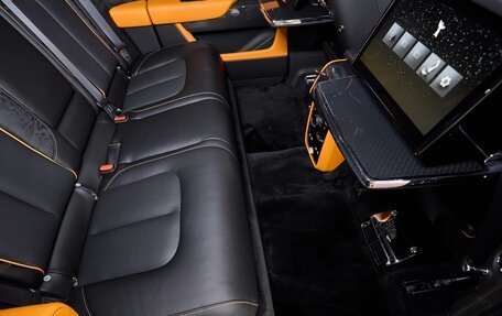 Rolls-Royce Cullinan, 2025 год, 98 000 000 рублей, 17 фотография