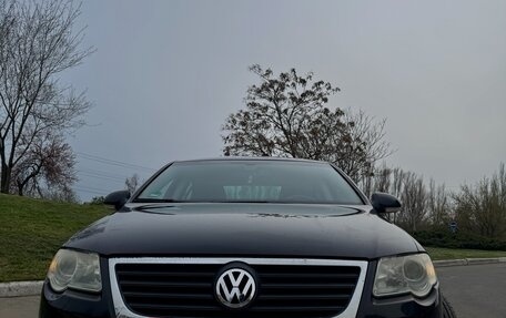 Volkswagen Passat B6, 2008 год, 950 000 рублей, 2 фотография
