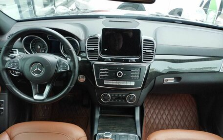Mercedes-Benz GLE, 2018 год, 5 500 000 рублей, 9 фотография