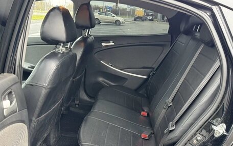 Hyundai Solaris II рестайлинг, 2013 год, 920 000 рублей, 4 фотография