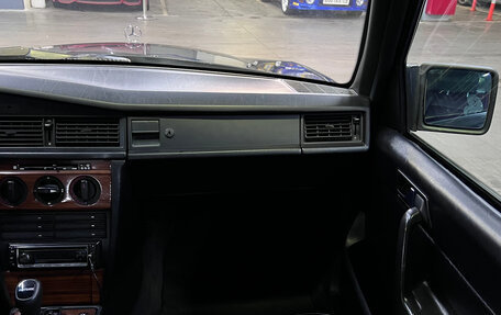 Mercedes-Benz 190 (W201), 1993 год, 500 000 рублей, 12 фотография