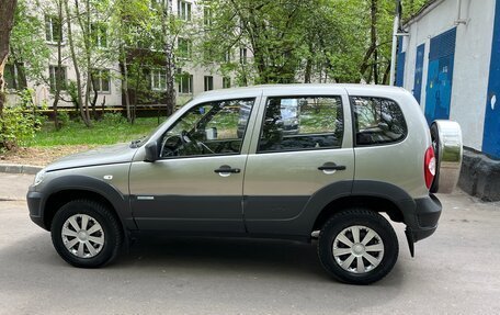 Chevrolet Niva I рестайлинг, 2015 год, 685 000 рублей, 6 фотография