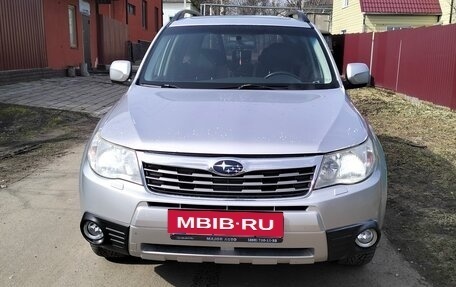 Subaru Forester, 2010 год, 1 300 000 рублей, 2 фотография
