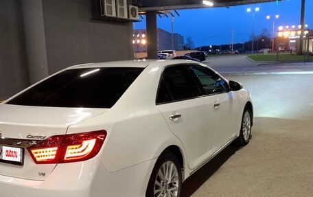 Toyota Camry, 2014 год, 1 722 500 рублей, 5 фотография