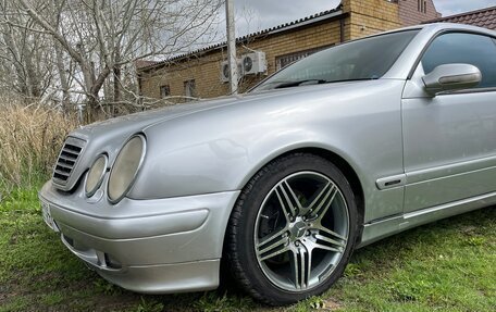 Mercedes-Benz CLK-Класс, 2000 год, 500 000 рублей, 2 фотография