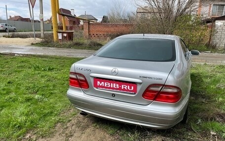 Mercedes-Benz CLK-Класс, 2000 год, 500 000 рублей, 19 фотография