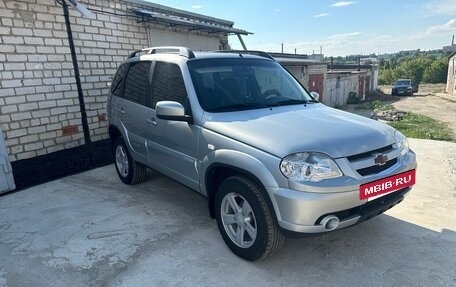 Chevrolet Niva I рестайлинг, 2013 год, 790 000 рублей, 3 фотография