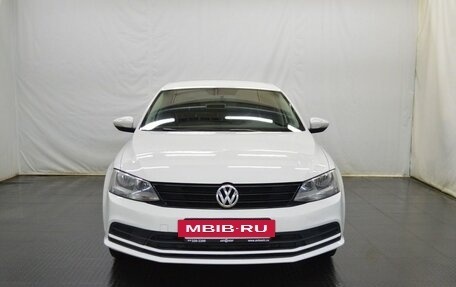 Volkswagen Jetta VI, 2015 год, 917 000 рублей, 2 фотография