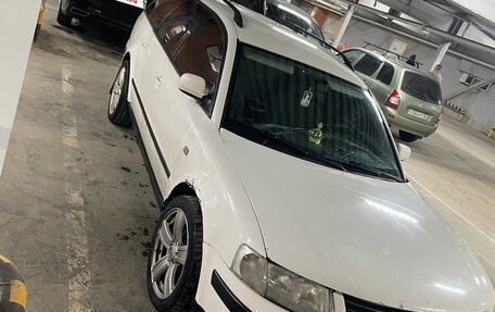 Volkswagen Passat B5+ рестайлинг, 1998 год, 295 000 рублей, 3 фотография
