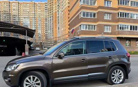 Volkswagen Tiguan I, 2015 год, 2 050 000 рублей, 2 фотография