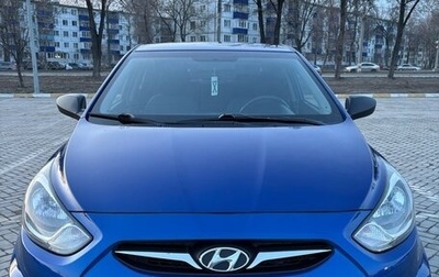 Hyundai Solaris II рестайлинг, 2013 год, 770 000 рублей, 1 фотография