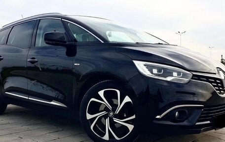 Renault Scenic IV, 2017 год, 1 800 000 рублей, 8 фотография