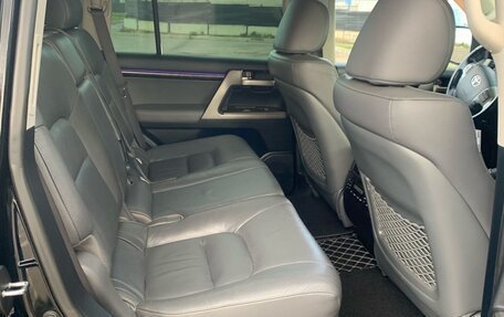 Toyota Land Cruiser 200, 2008 год, 3 250 000 рублей, 7 фотография