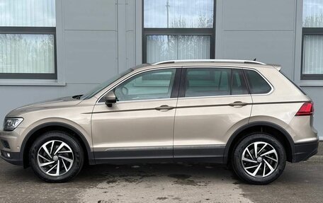 Volkswagen Tiguan II, 2018 год, 2 800 000 рублей, 8 фотография