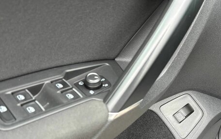 Volkswagen Tiguan II, 2018 год, 2 800 000 рублей, 12 фотография