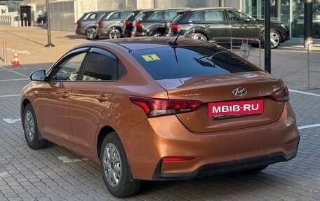 Hyundai Solaris II рестайлинг, 2018 год, 1 299 000 рублей, 4 фотография