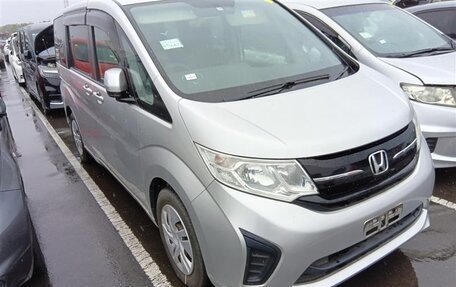 Honda Stepwgn IV, 2017 год, 1 280 000 рублей, 3 фотография