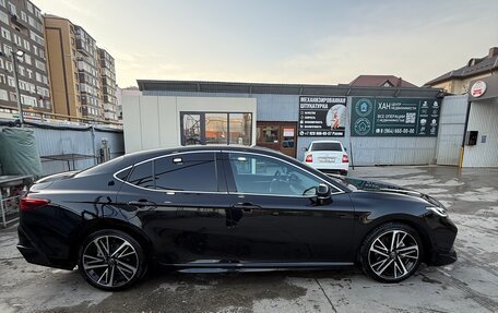 Toyota Camry, 2024 год, 4 050 000 рублей, 4 фотография