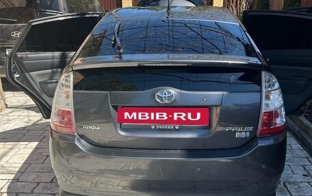 Toyota Prius, 2009 год, 975 000 рублей, 4 фотография