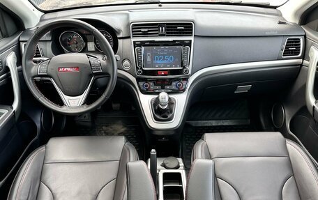 Haval H6, 2017 год, 1 370 000 рублей, 17 фотография