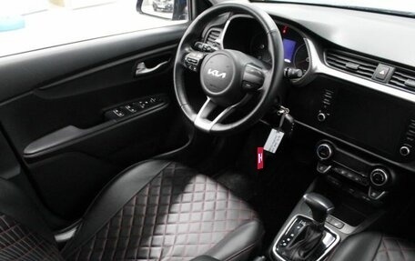 KIA Rio IV, 2021 год, 1 745 000 рублей, 13 фотография