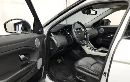 Land Rover Range Rover Evoque I, 2017 год, 2 115 000 рублей, 5 фотография