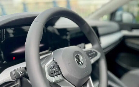 Volkswagen Golf VIII, 2022 год, 2 000 000 рублей, 8 фотография