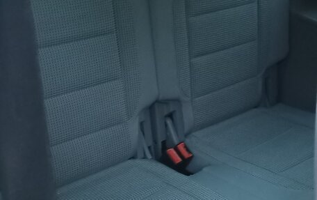 Volkswagen Touran III, 2006 год, 600 000 рублей, 11 фотография