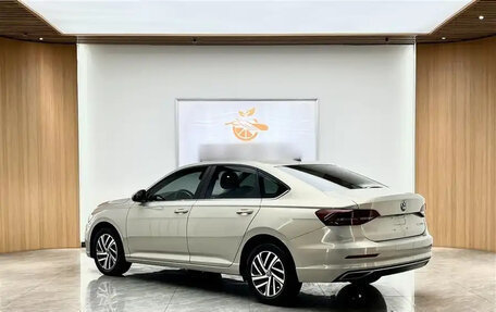 Volkswagen Lavida, 2022 год, 1 500 000 рублей, 4 фотография